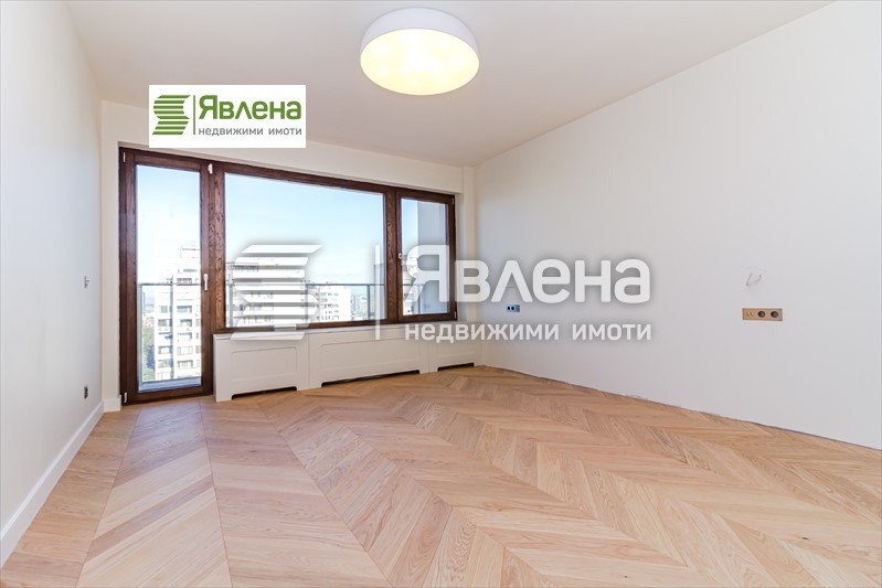 Продава 4-СТАЕН, гр. София, Изгрев, снимка 2 - Апартаменти - 53068389