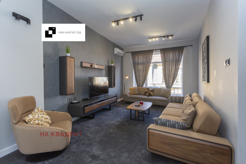 Продава 4-СТАЕН, гр. София, Център, снимка 3 - Апартаменти - 53078184