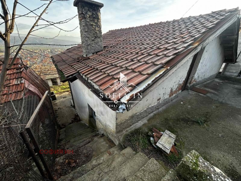 Продава КЪЩА, гр. Кочериново, област Кюстендил, снимка 2 - Къщи - 52825049