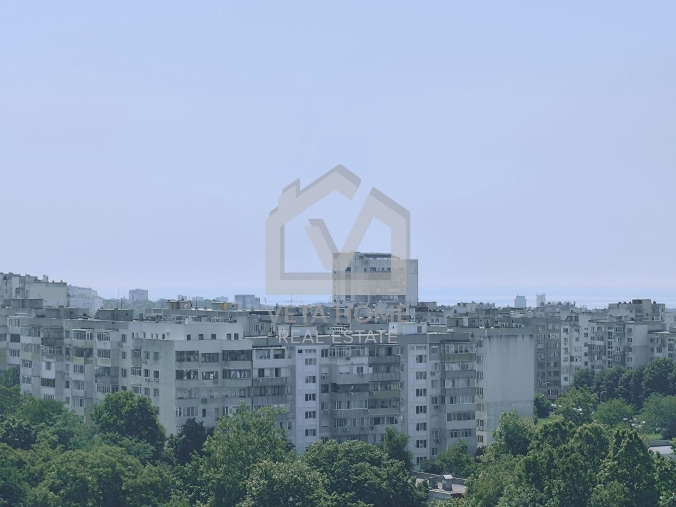 Продава 4-СТАЕН, гр. Варна, Възраждане 2