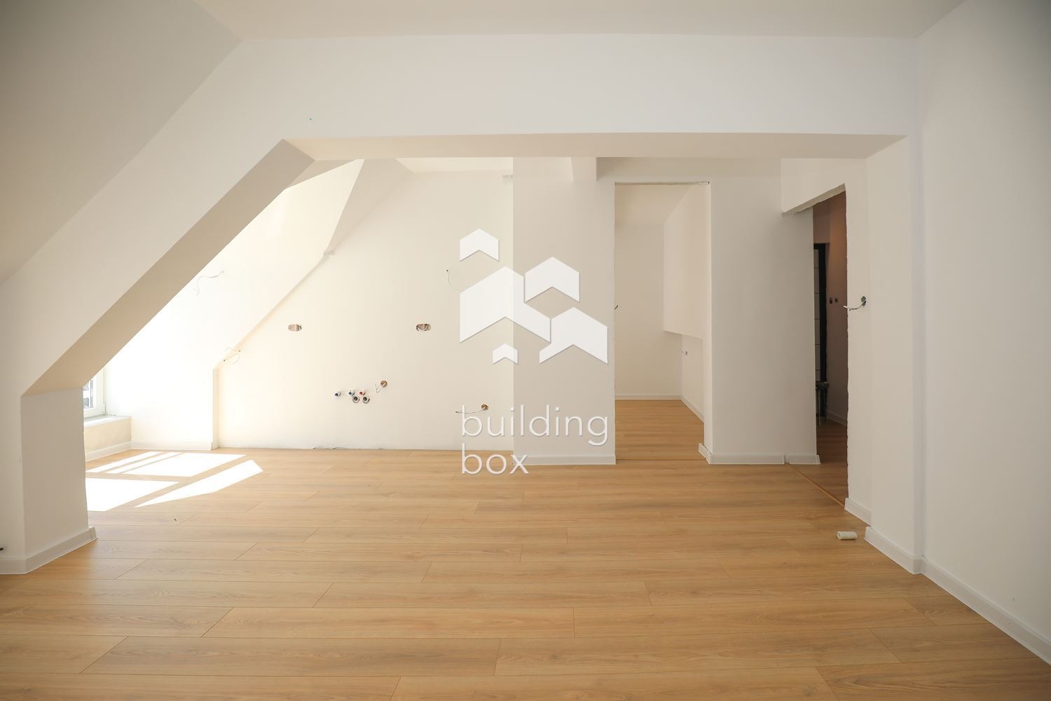 Продава 4-СТАЕН, гр. София, Оборище, снимка 3 - Апартаменти - 55803466