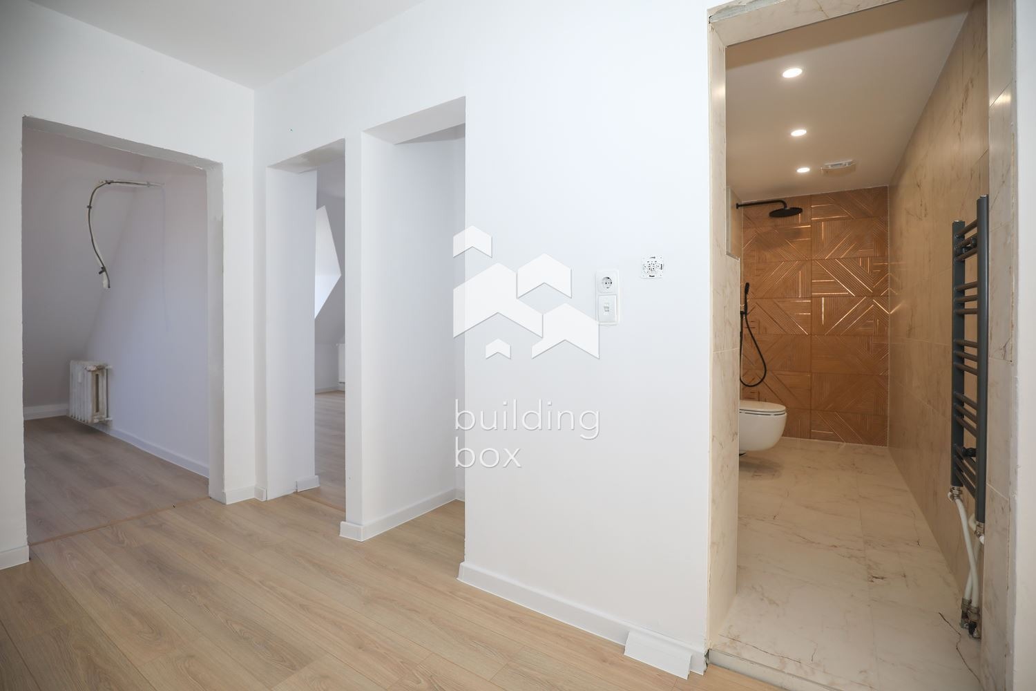 Продава 4-СТАЕН, гр. София, Оборище, снимка 13 - Апартаменти - 55803466