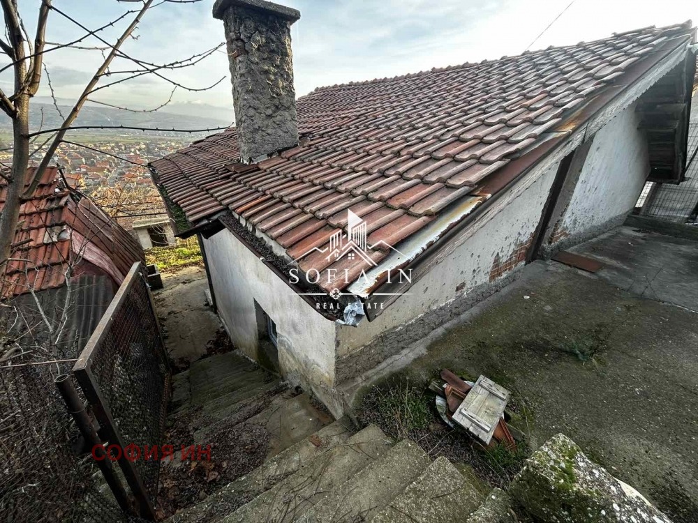 Продава КЪЩА, гр. Кочериново, област Кюстендил, снимка 2 - Къщи - 52825049