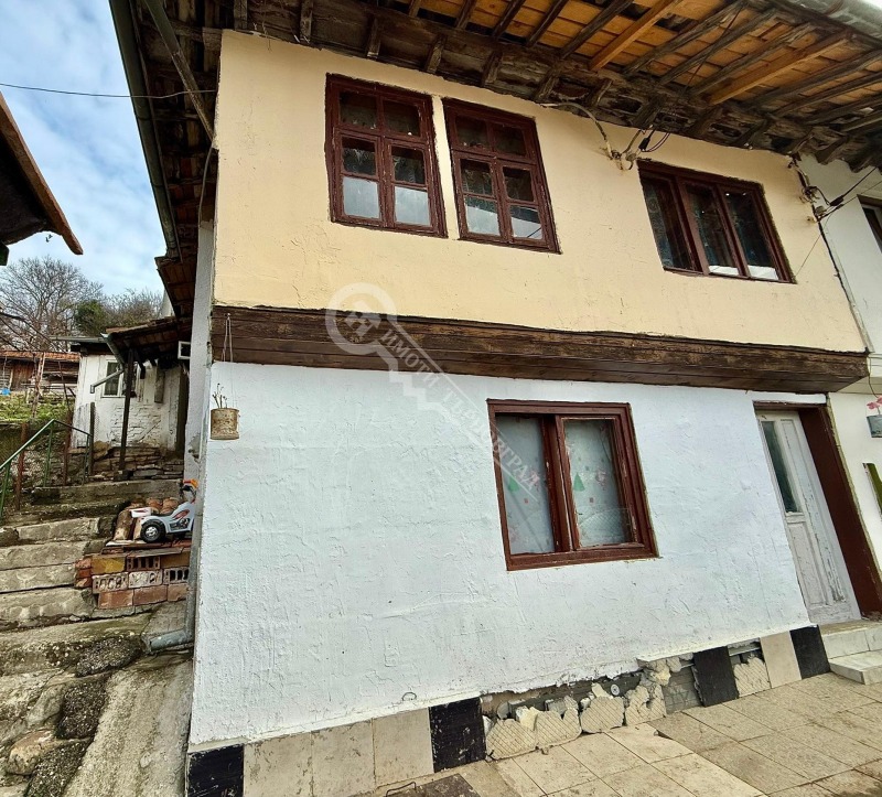Продава КЪЩА в област Велико Търново, гр. Елена - 76 кв.м / 25 564.59 € » 50 000 лв., ИМОТИ ТЪРНОВГРАД