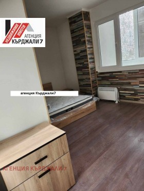 1 bedroom Vazrozhdentsi, Kardzhali 3