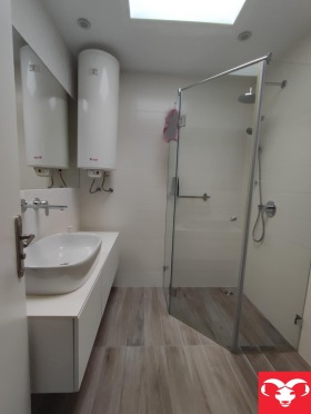 1 dormitorio Tsentar, Kardzhali 8