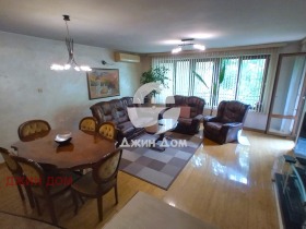 3 bedroom Tsentar, Burgas 1