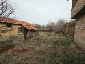 Ev Yagoda, bölge Stara Zagora 15