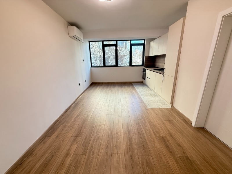 Продава 3-СТАЕН, гр. Варна, Лятно кино Тракия, снимка 2 - Апартаменти - 53256491