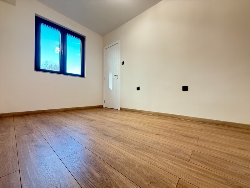 Продава 3-СТАЕН, гр. Варна, Лятно кино Тракия, снимка 4 - Апартаменти - 53256491