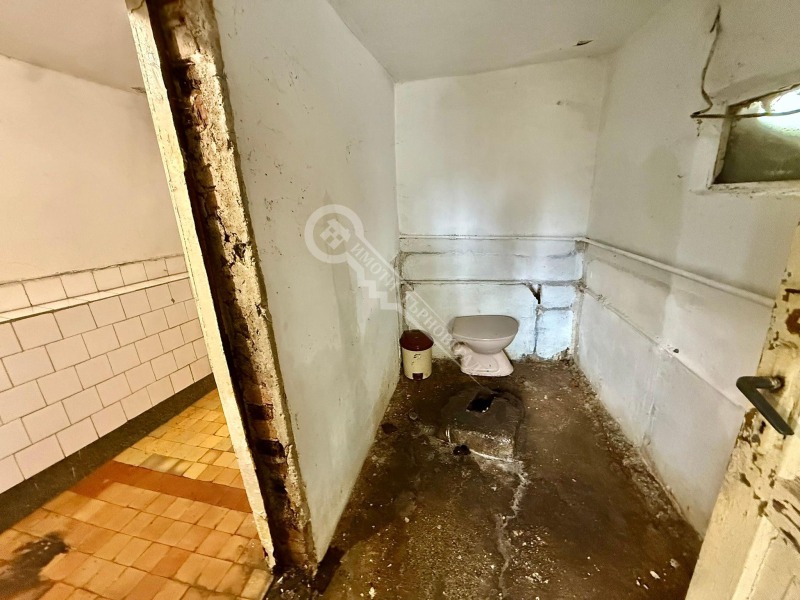 Продава КЪЩА, гр. Елена, област Велико Търново, снимка 12 - Къщи - 52749567