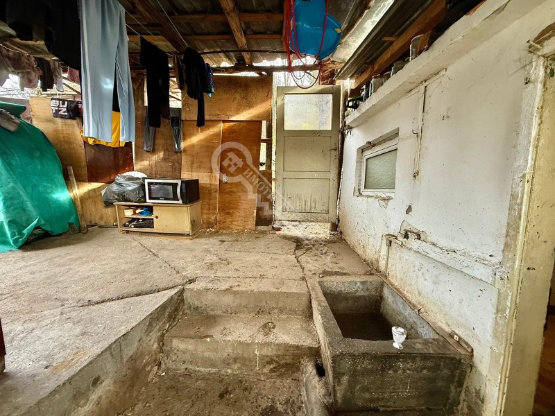 Продава КЪЩА, гр. Елена, област Велико Търново, снимка 11 - Къщи - 52749567