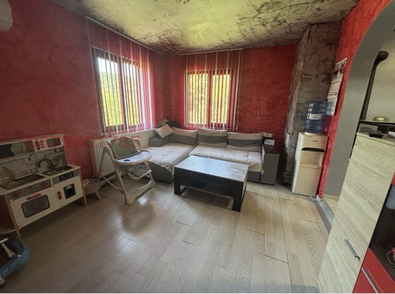 Продава КЪЩА, гр. Етрополе, област София област, снимка 4 - Къщи - 53268540