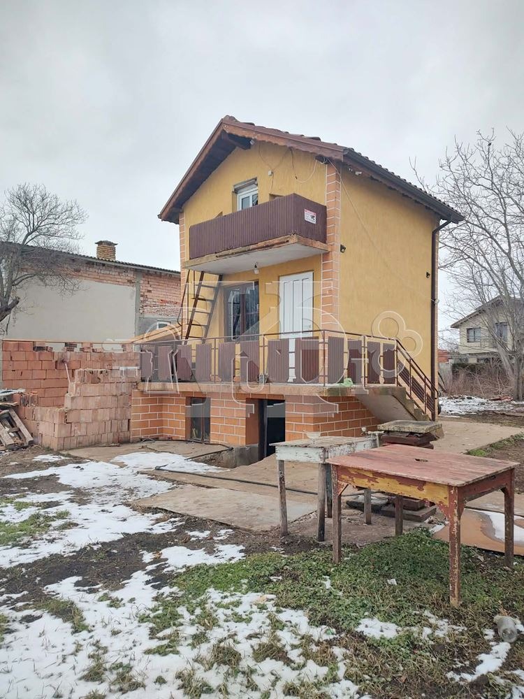 Продава ВИЛА, гр. Каварна, област Добрич