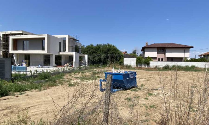 Продава  Парцел град Видин , Кумбаир , 1088 кв.м | 10386249 - изображение [8]