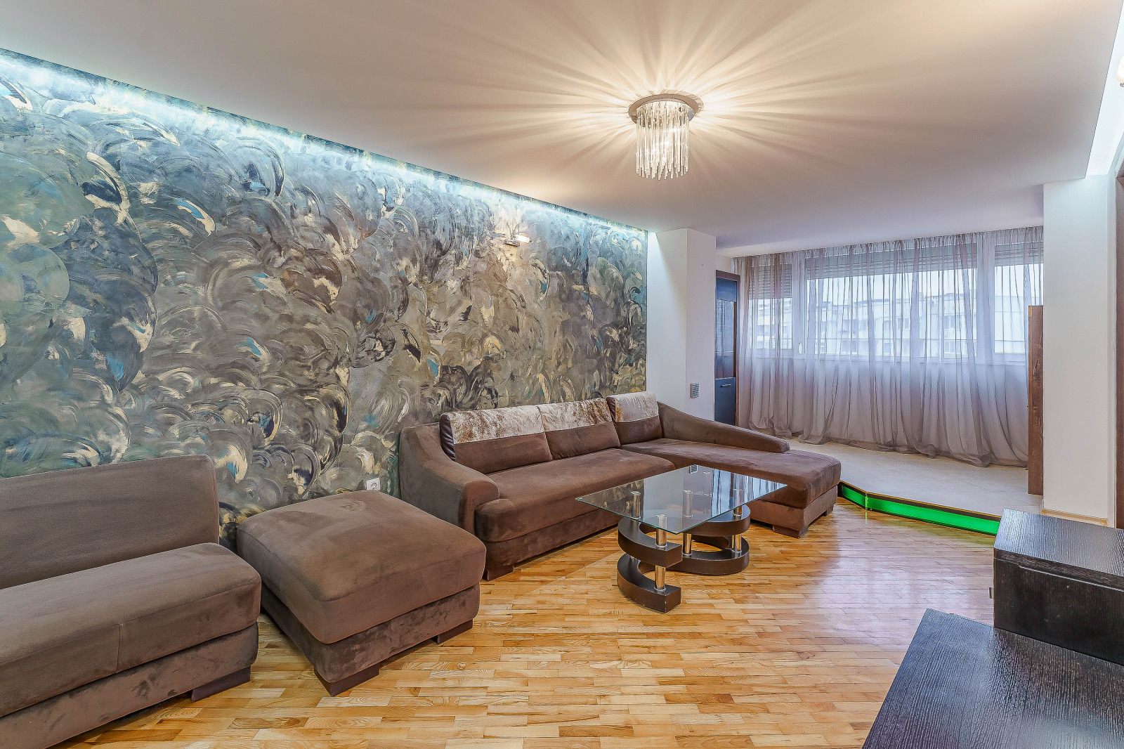 Продава 3-СТАЕН, гр. София, Банишора, снимка 3 - Апартаменти - 54063992