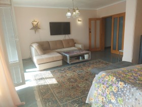 3 bedroom Borovo, Sofia 1