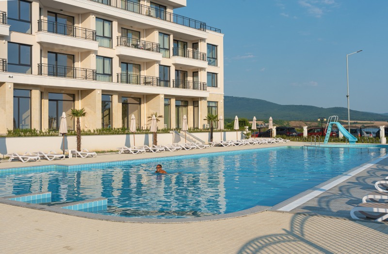 Продава  1-стаен област Бургас , гр. Ахтопол , 50 кв.м | 53015039 - изображение [10]