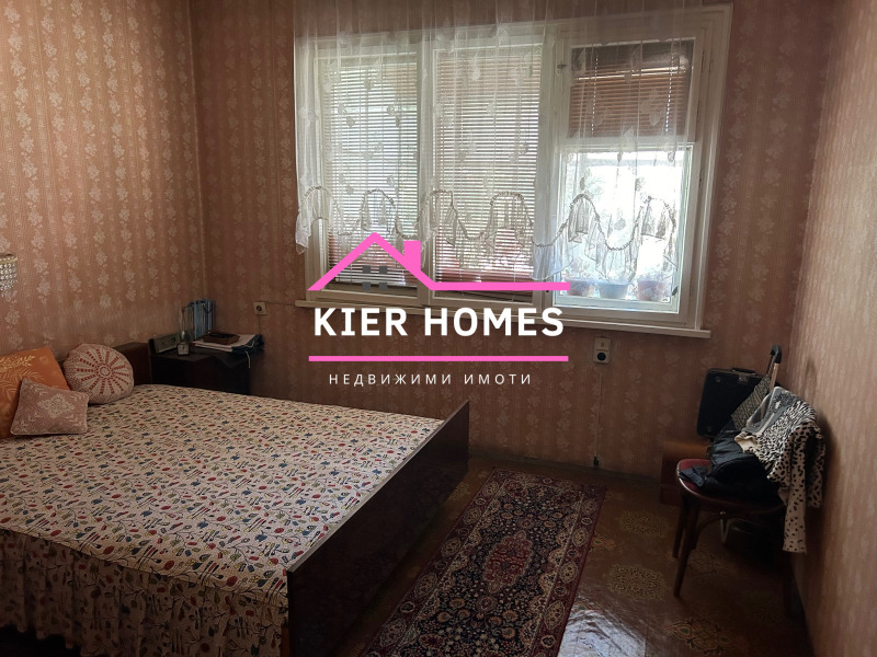 Продава 4-СТАЕН, гр. Димитровград, област Хасково, снимка 2 - Апартаменти - 52824702