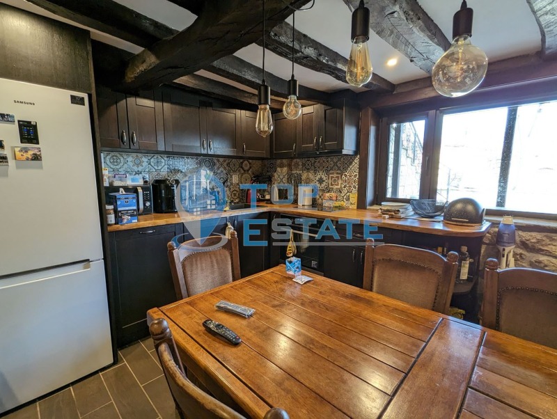 Продава КЪЩА, гр. Трявна, област Габрово, снимка 10 - Къщи - 44209739