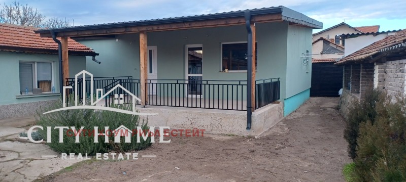 Продава КЪЩА, с. Калояново, област Пловдив