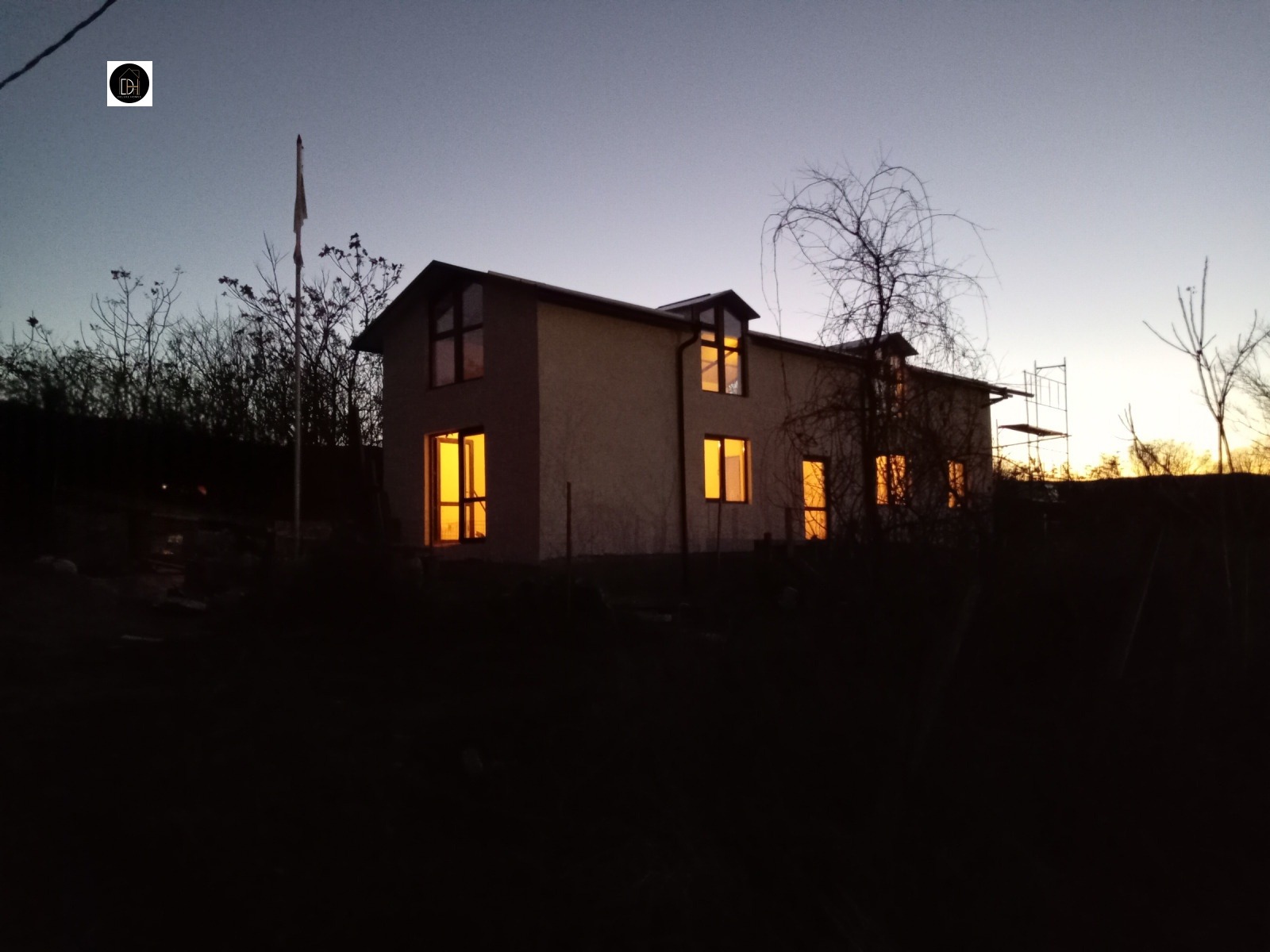 Продава КЪЩА, с. Марково, област Пловдив, снимка 2 - Къщи - 54119636