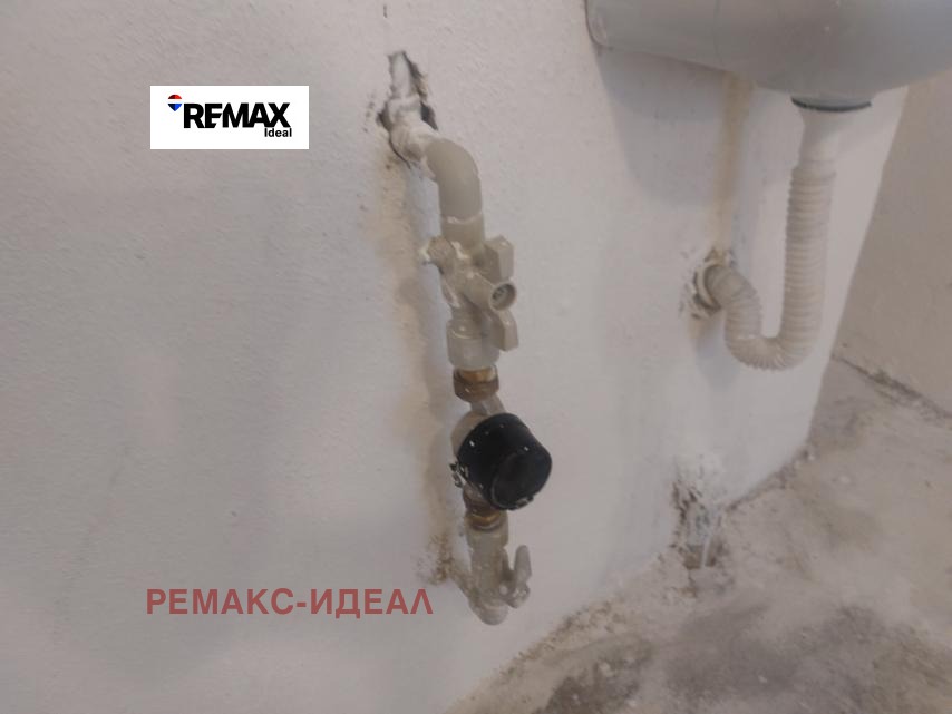 Продава ГАРАЖ, ПАРКОМЯСТО, гр. Варна, Левски 1, снимка 3 - Гаражи и паркоместа - 55607029