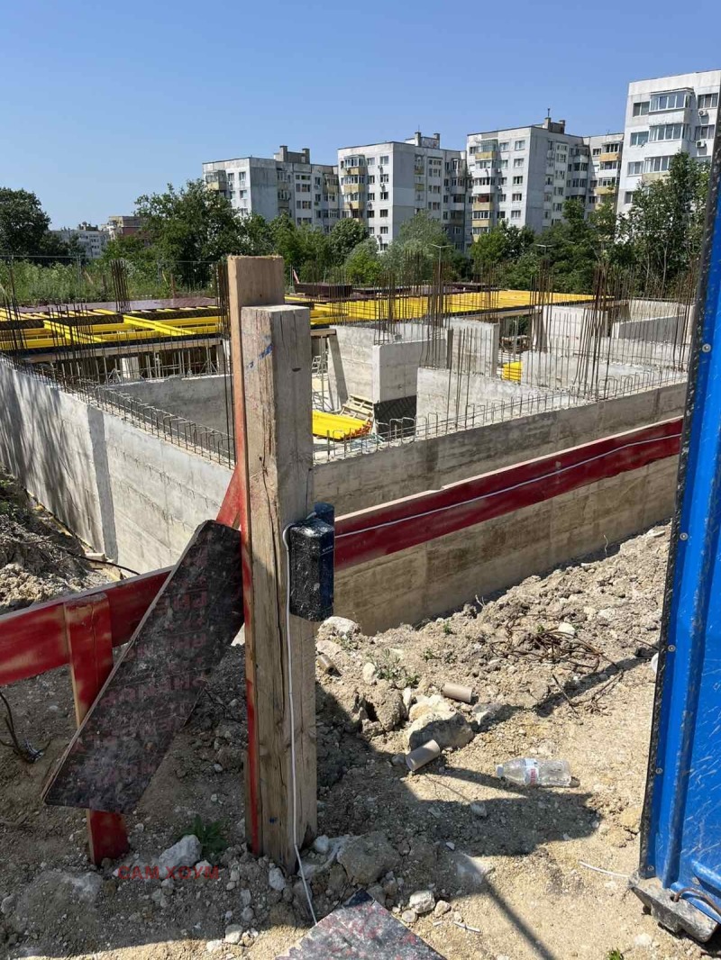 На продаж  1 спальня Варна , Кайсиева градина , 76 кв.м | 53988204