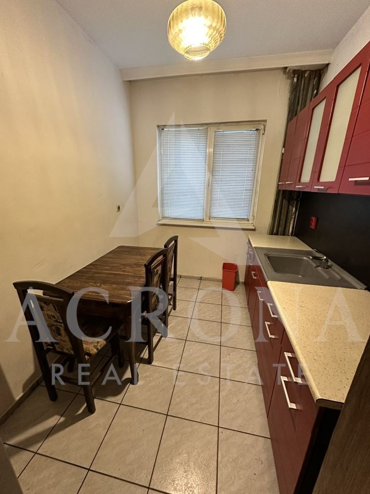 Продава 3-СТАЕН, гр. Пловдив, Център, снимка 3 - Апартаменти - 52402375