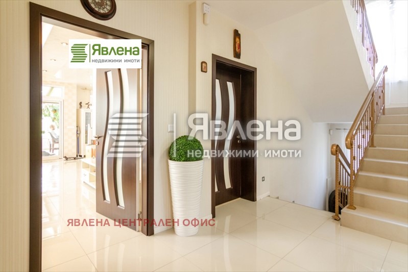 Продава КЪЩА, гр. Банкя, област София-град, снимка 17 - Къщи - 48986870