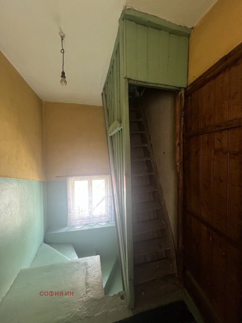 Продава КЪЩА, с. Самораново, област Кюстендил, снимка 11 - Къщи - 52178547