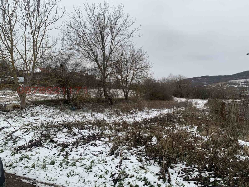 Продава ПАРЦЕЛ, с. Хлевене, област Ловеч, снимка 3 - Парцели - 53093115