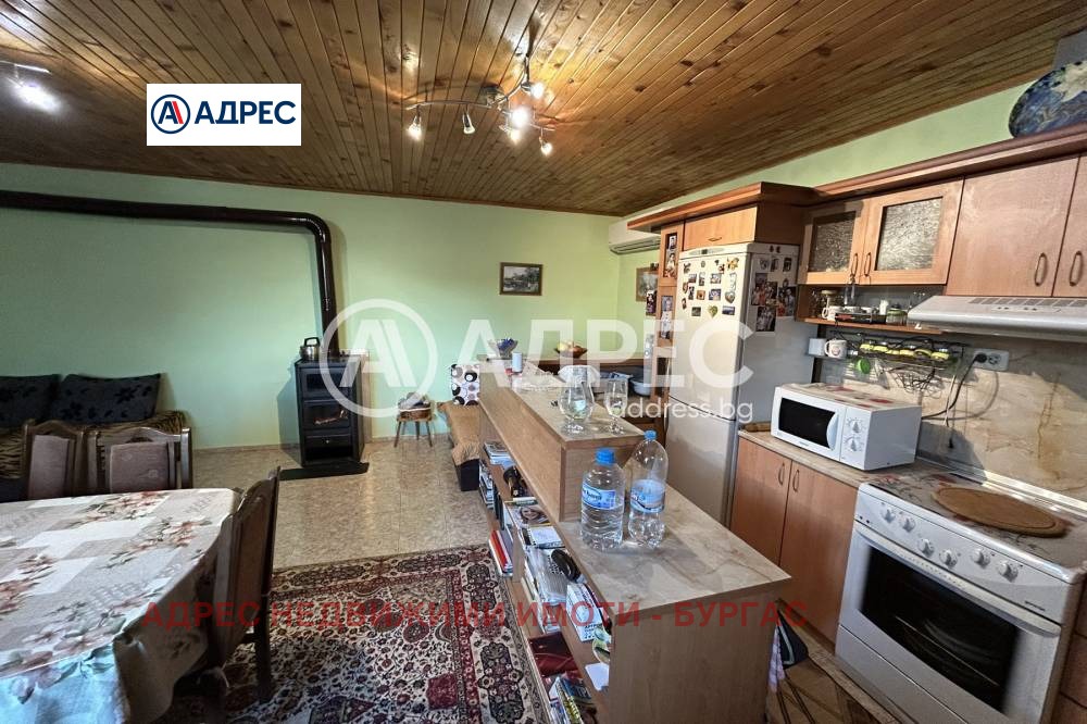 Продава КЪЩА, гр. Каблешково, област Бургас, снимка 2 - Къщи - 53825146