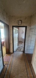 Продава ЕТАЖ ОТ КЪЩА, град Русе, Родина 2 • 85000 € • 46056225 — Holmes.bg
