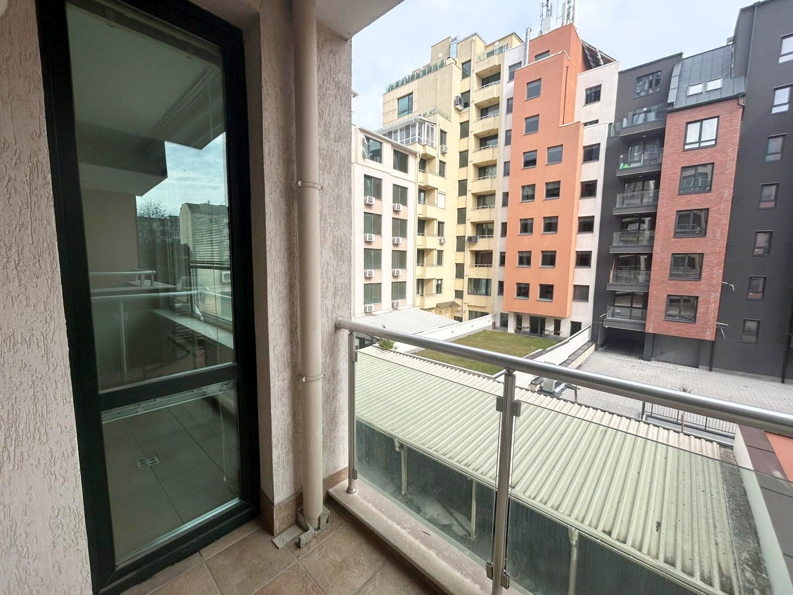 Продава 2-СТАЕН, гр. София, Център, снимка 4 - Апартаменти - 53720545