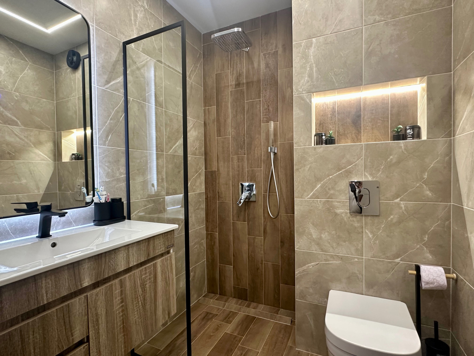 Продава 3-СТАЕН, гр. София, Кръстова вада, снимка 5 - Апартаменти - 53454037