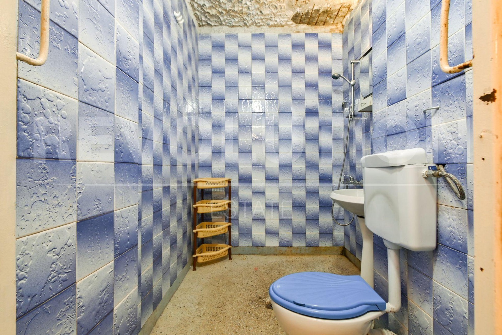 Продава 3-СТАЕН, гр. София, Света Троица, снимка 15 - Апартаменти - 56128138
