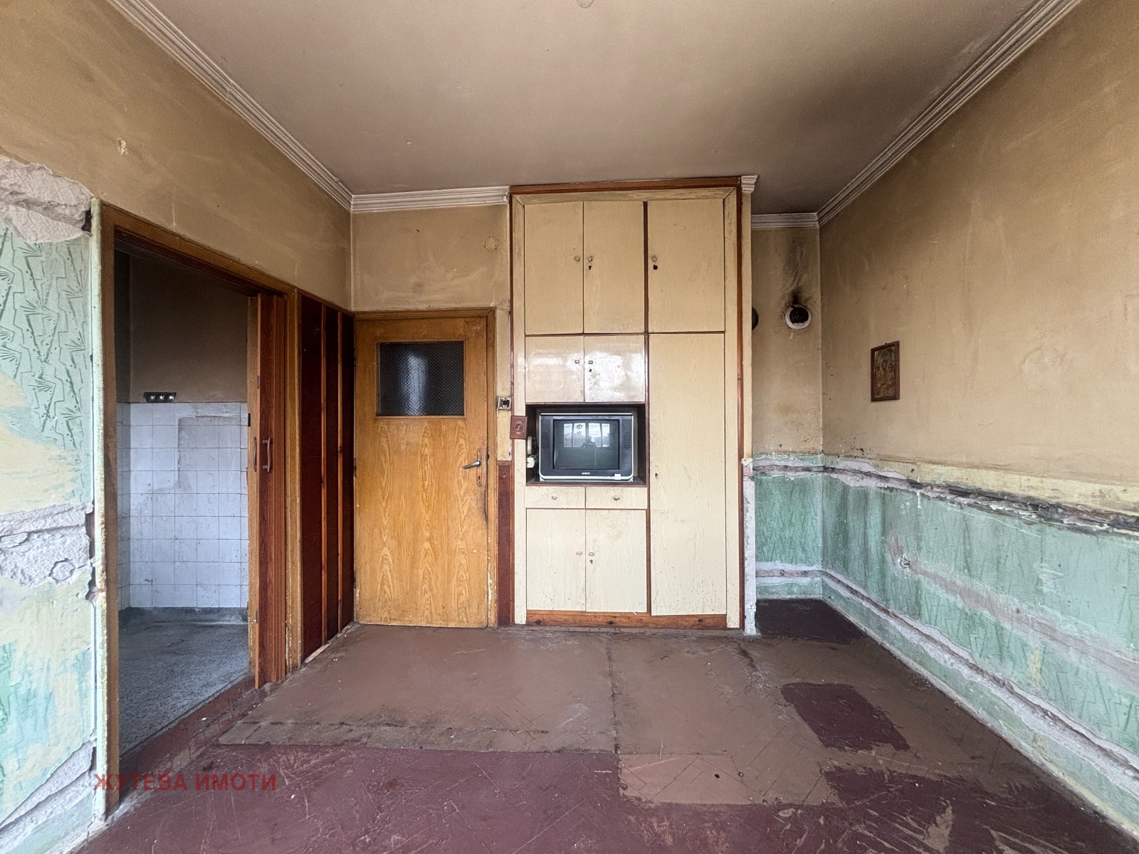 Продава МНОГОСТАЕН, гр. Карлово, област Пловдив, снимка 4 - Апартаменти - 55822277