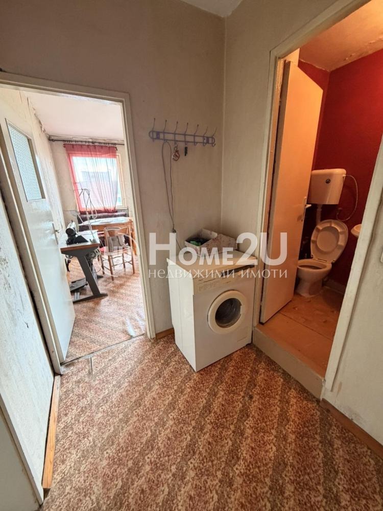Продава 1-СТАЕН, гр. Благоевград, Орлова чука, снимка 2 - Апартаменти - 55687860
