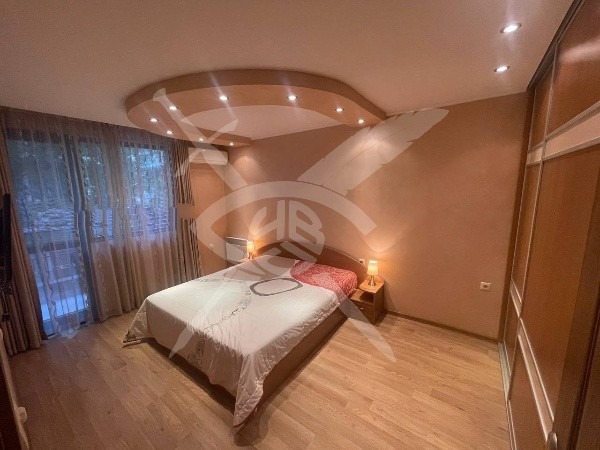 Eladó  2 hálószobás Burgas , Vazrazsdane , 110 négyzetméter | 21391798
