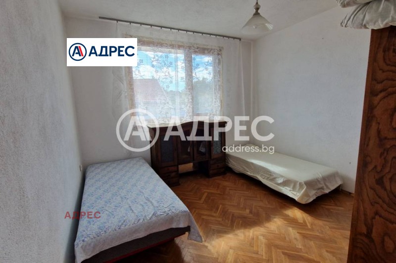 Продава КЪЩА, с. Долище, област Варна, снимка 9 - Къщи - 47700503