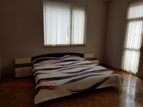 3+ camere da letto Tsentar, Burgas 6