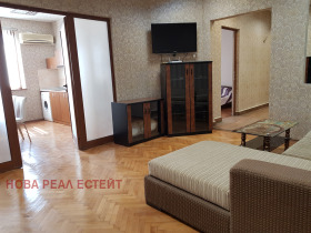 3+ camere da letto Tsentar, Burgas 2