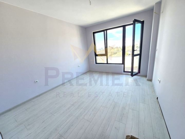 Продава 2-СТАЕН, гр. Варна, Левски 1, снимка 2 - Апартаменти - 54269780