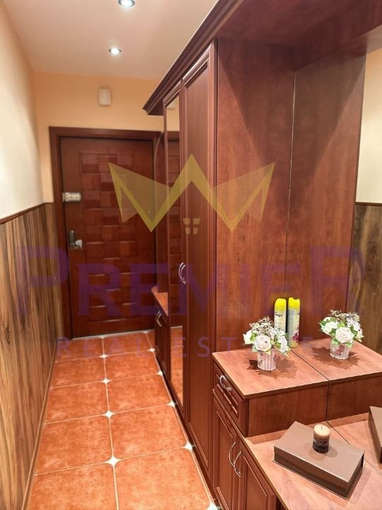 Продава 3-СТАЕН, гр. Бургас, Възраждане, снимка 8 - Апартаменти - 52380769