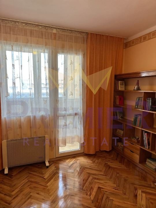 Продава 3-СТАЕН, гр. Бургас, Възраждане, снимка 9 - Апартаменти - 52380769