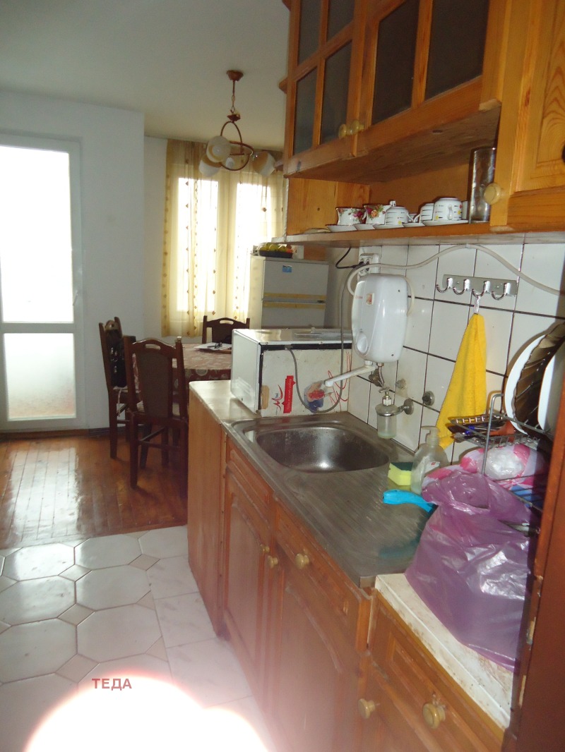 Продава 3-СТАЕН, гр. Враца, Металург, снимка 8 - Апартаменти - 53160160