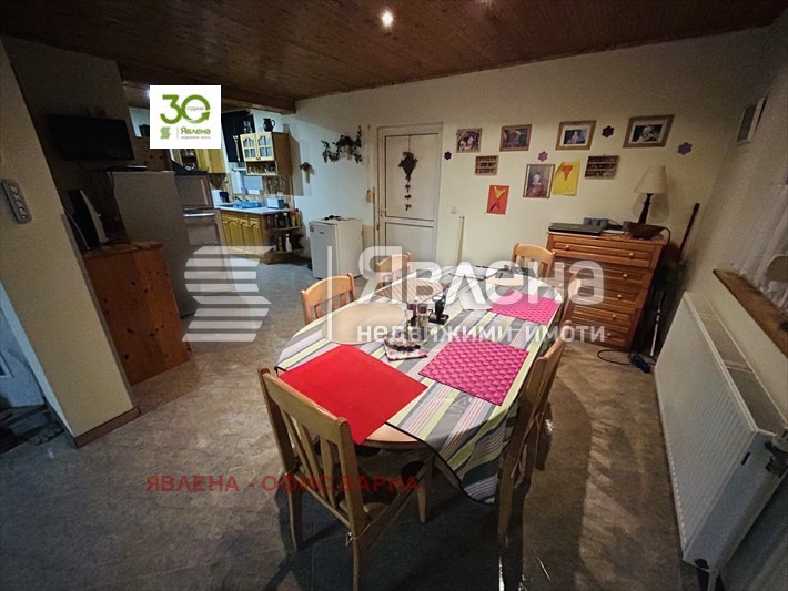 Продава КЪЩА, с. Оброчище, област Добрич, снимка 11 - Къщи - 53014801