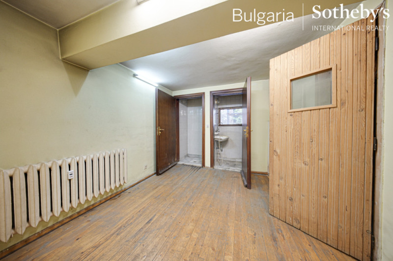 Продава МАГАЗИН, гр. София, Център, снимка 15 - Магазини - 52862243