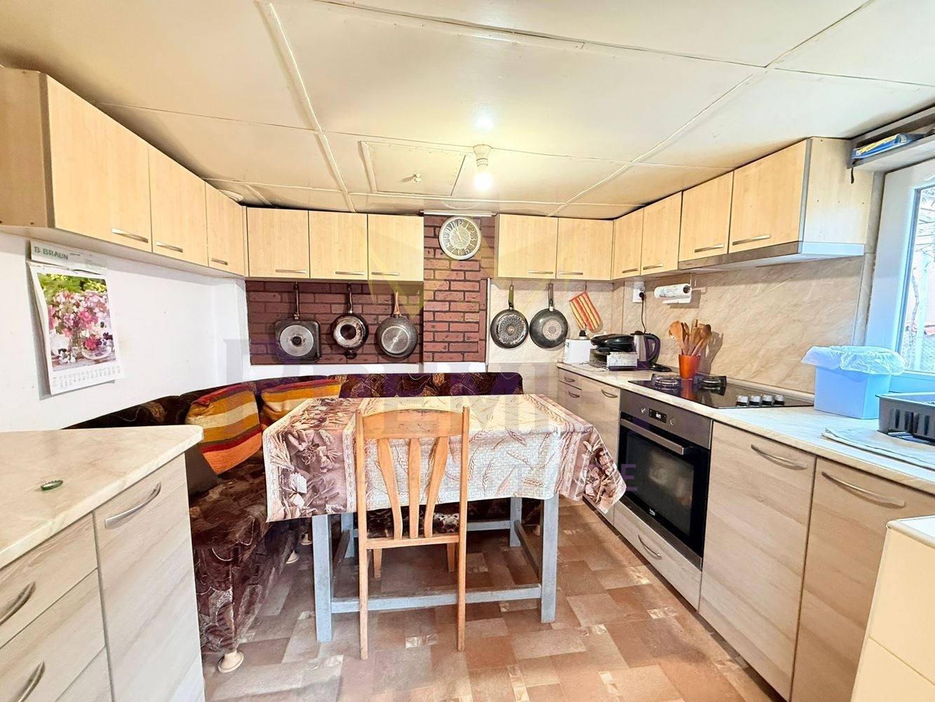 Продава КЪЩА, гр. Добрич, Пинета, снимка 6 - Къщи - 54520520